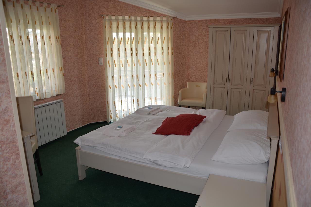 Motel Most Ljubuški Rom bilde